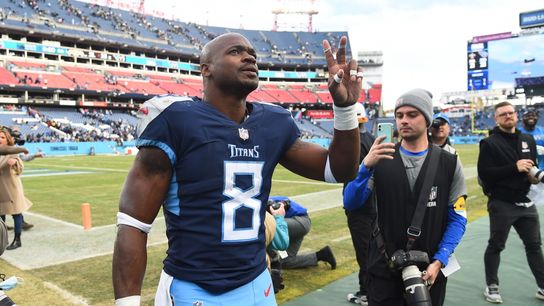 Report: RB Adrian Peterson visiting Seahawks (NFL)