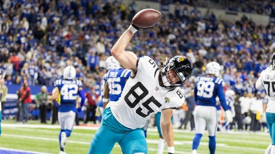 Jaguars TE Dan Arnold going on IR with MCL sprain (NFL)