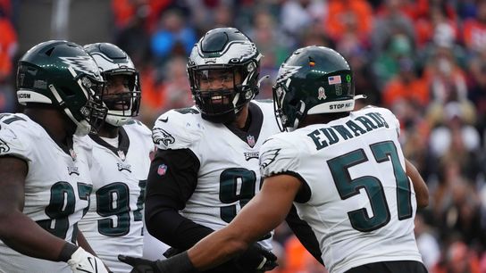 Eagles agree to 1-year extension with LB T.J. Edwards (NFL)