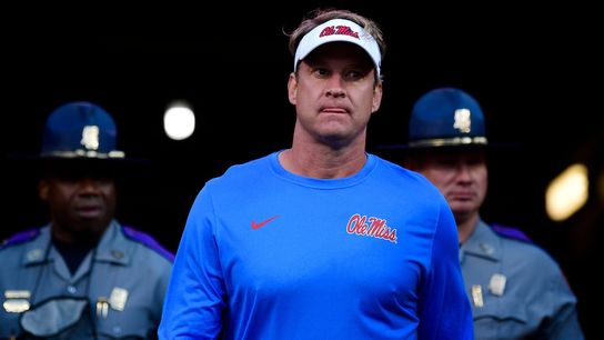 Lane Kiffin agrees to contract to remain at Ole Miss (College Football)