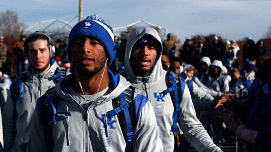 Will Levis' 419-yard day powers Kentucky past New Mexico State (College Football)