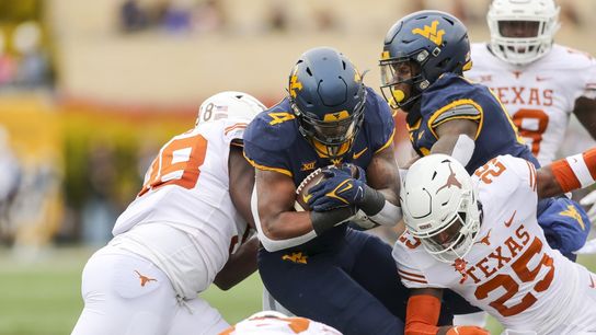 West Virginia hands Texas its sixth straight loss (College Football)