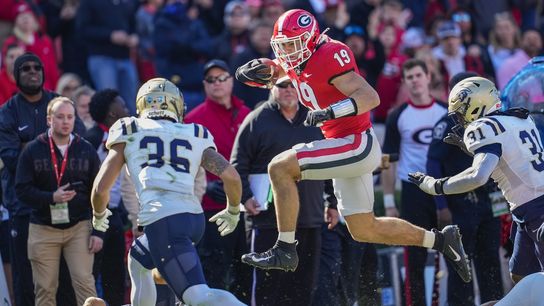No. 1 Georgia takes care of business vs. Charleston Southern (College Football)