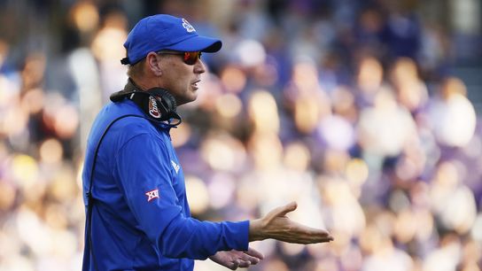 Improved Kansas looks to block West Virginia from bowl (College Football)