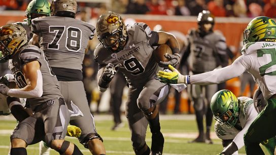 No. 23 Utah drubs No. 3 Oregon, denting CFP hopes (College Football)
