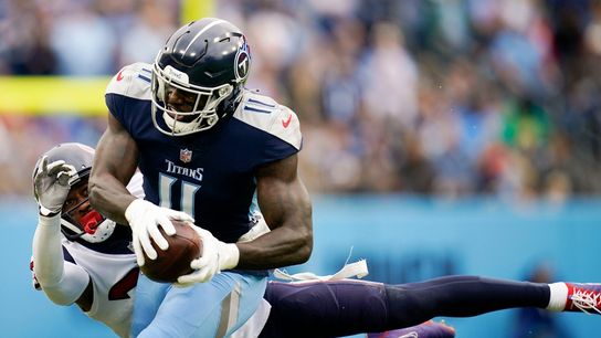 Report: X-rays negative on A.J. Brown’s ribs (NFL)