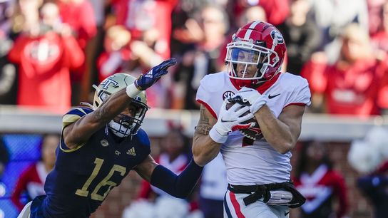 No. 1 Georgia crushes Georgia Tech 45-0 (College Football)