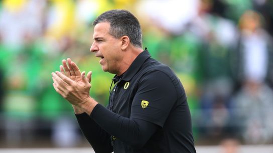 Report: Oregon offers contract extension to Mario Cristobal (College Football)