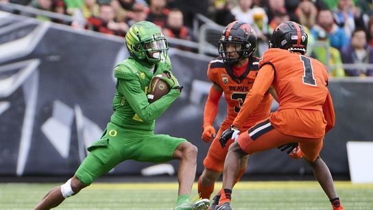 No. 11 Oregon tops Oregon State to make Pac-12 title game (College Football)