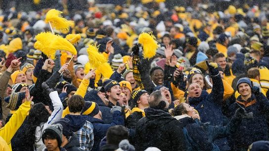 Top 25 roundup: No. 5 Michigan ends futility against No. 2 Ohio St. (College Football)