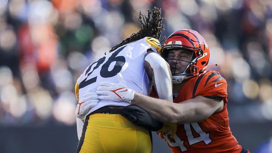 Bengals add LB Clay Johnston to COVID list (NFL)