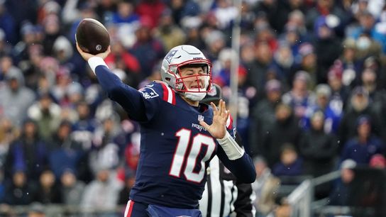 Patriots ride Mac Jones' career day to win over Titans (NFL)