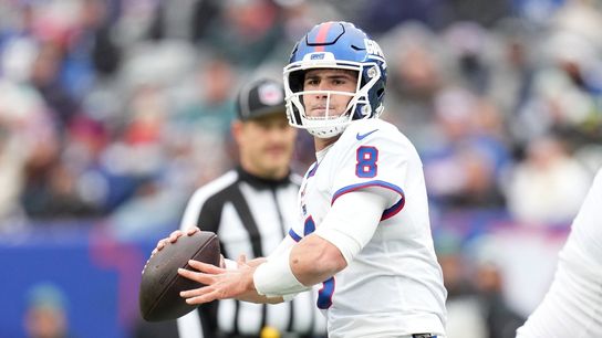 Giants QB Daniel Jones (neck) ruled out vs. Dolphins (NFL)