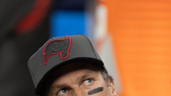Tom Brady warned by NFL about throwing tablet on sideline (NFL)