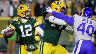 Reports: Aaron Rodgers not pursuing toe surgery during Packers' bye (NFL)