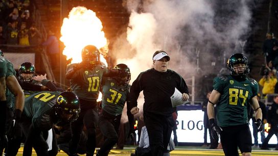 Report: Oregon requests permission to speak to Chip Kelly (College Football)