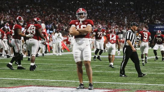 Top Alabama LB Henry To'o To'o to return for senior season (College Football)
