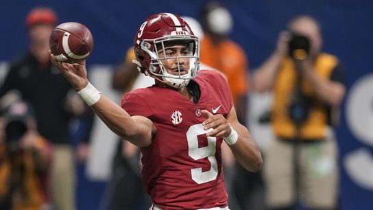 Bryce Young wins Maxwell; Kenneth Walker III nets Camp, Doak Walker (College Football)