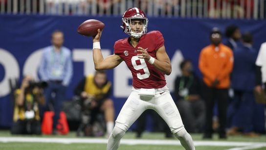 Top 25 roundup: No. 3 Alabama stuns No. 1 Georgia in SEC title game (College Football)
