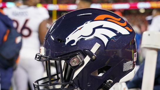 Broncos seek new owner by start of 2022 season (NFL)