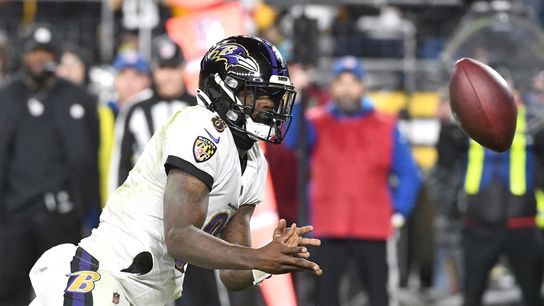 Reports: Ravens' Lamar Jackson not spotted at practice (NFL)