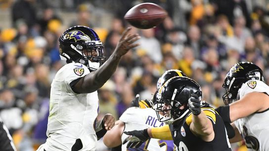 Lamar Jackson questionable for Ravens vs. Rams (NFL)
