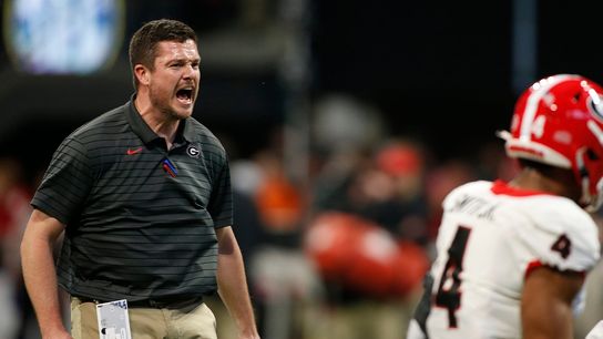 Oregon hiring Georgia DC Dan Lanning as new coach (College Football)