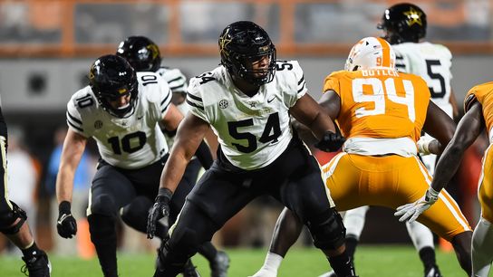 Former Vanderbilt OL Tyler Steen commits to Alabama (College Football)