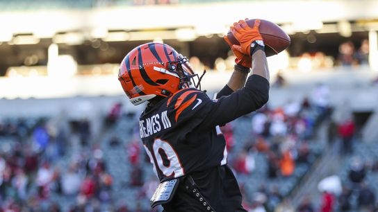 Report: Bengals CB Vernon Hargreaves III fined for Super Bowl antics (NFL)