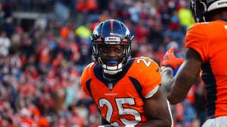 Reports: RB Melvin Gordon re-signs with Broncos (NFL)