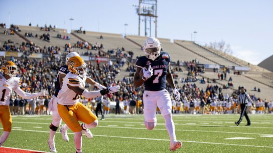 Jordan Mims’ three TDs lead Fresno State over UTEP in New Mexico Bowl (College Football)