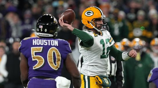 Packers hold off Ravens to clinch NFC North title (NFL)