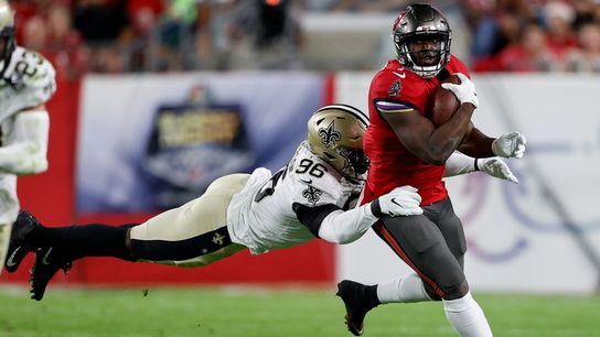 Bucs activate Leonard Fournette off IR, waive Le'Veon Bell (NFL)