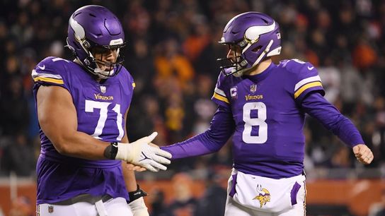 Reports: Vikings LT Christian Darrisaw out vs. Lions (NFL)