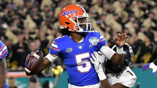 Florida QB Emory Jones entering transfer portal (College Football)