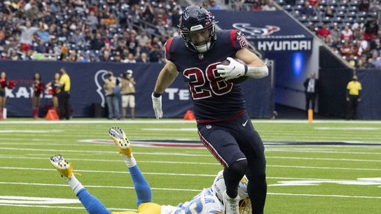 Rex Burkhead leads Texans to upset of Chargers (NFL)