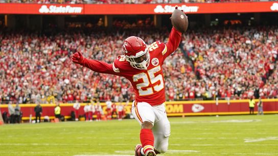 Chiefs RB Edwards-Helaire (collarbone) out vs. Steelers (NFL)