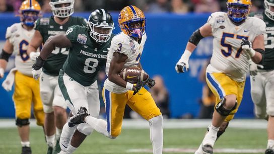 No. 10 Michigan State rallies past No. 12 Pitt in Peach Bowl (College Football)