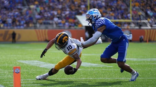 Kentucky dismisses DB Vito Tisdale (College Football)