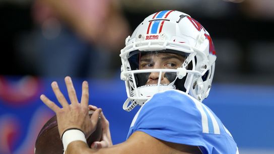 Ole Miss star QB Matt Corral exits Sugar Bowl with leg injury (College Football)