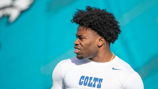 Report: Colts CB Kenny Moore sits seeking new contract (NFL)