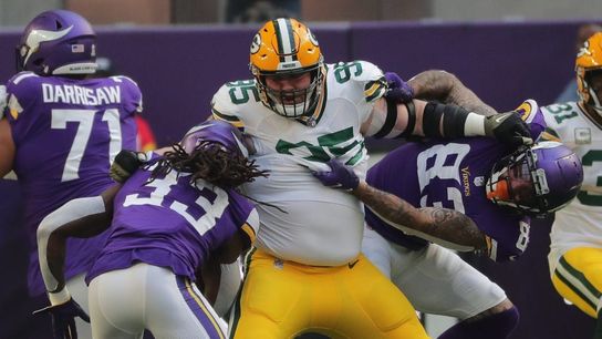 Raiders sign DL Tyler Lancaster (NFL)