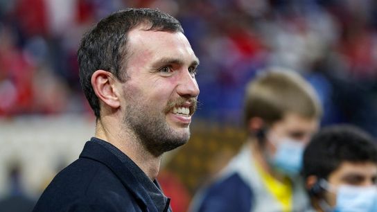 Colts owner issues tampering warning over Andrew Luck (NFL)