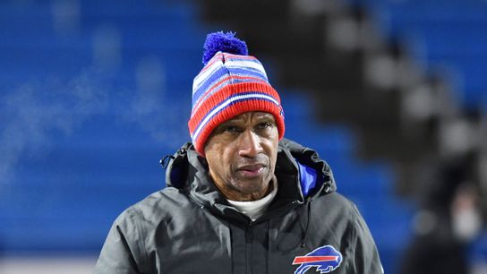 Giants interview Leslie Frazier for head coach job (NFL)