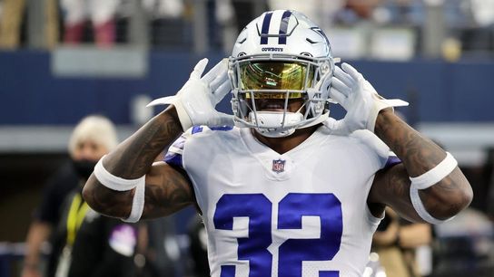 RB-needy Ravens sign running back Corey Clement (NFL)