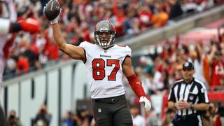 Report: Bucs don't expect Rob Gronkowski to unretire (NFL)