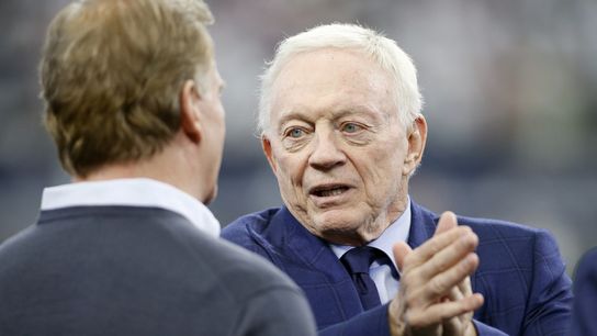 Cowboys owner Jerry Jones skips scouting combine (NFL)