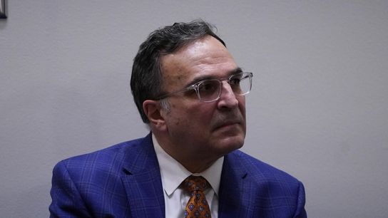 Bears president/CEO Ted Phillips retiring in February (NFL)
