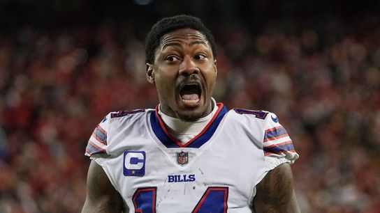 Reports: Bills, WR Stefon Diggs agree to $104M extension (NFL)