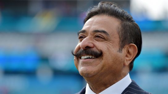 Jaguars owner pauses search for executive VP (NFL)